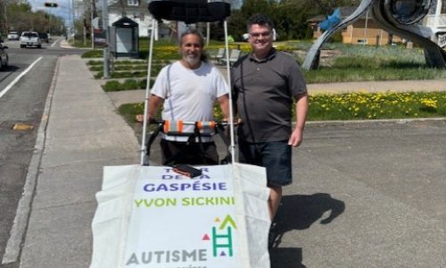 Autisme Est du Québec Yvon Sickini marche tour Gaspésie 4