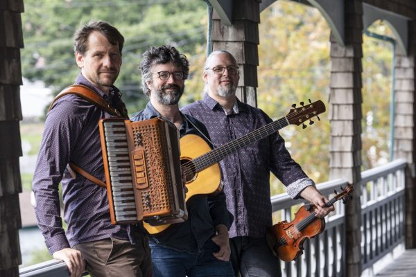 Genticorum le groupe en trio
