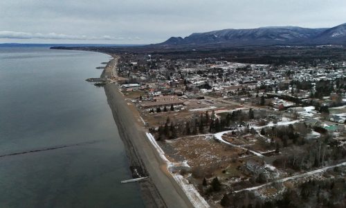 Maria recharge de la plage
