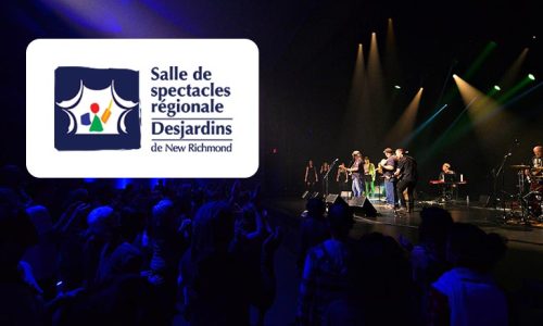 Salle spectacles New Richmond scène avec logo