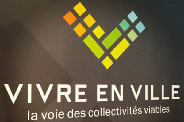 Vivre en ville logo